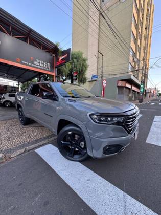 RAM RAMPAGE 2.0 HURRICANE 4 TURBO GASOLINA R/T 4X4 AUTOMÁTICO